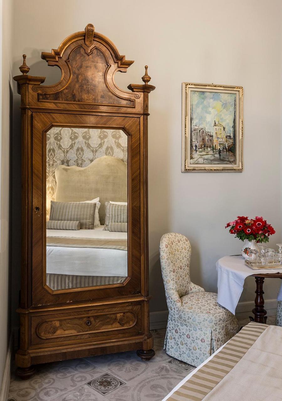 Navona Grand Suite Rome Bagian luar foto